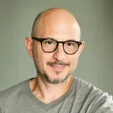 Portrait of Yannis Giovanos